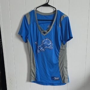 T.J.Maxx Blue and Gray Short Sleeve Tee